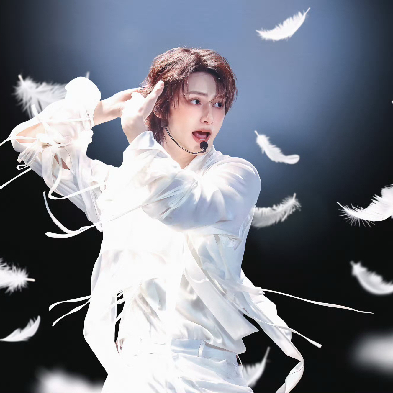 A moment captured by Jun (SEVENTEEN)'s fan