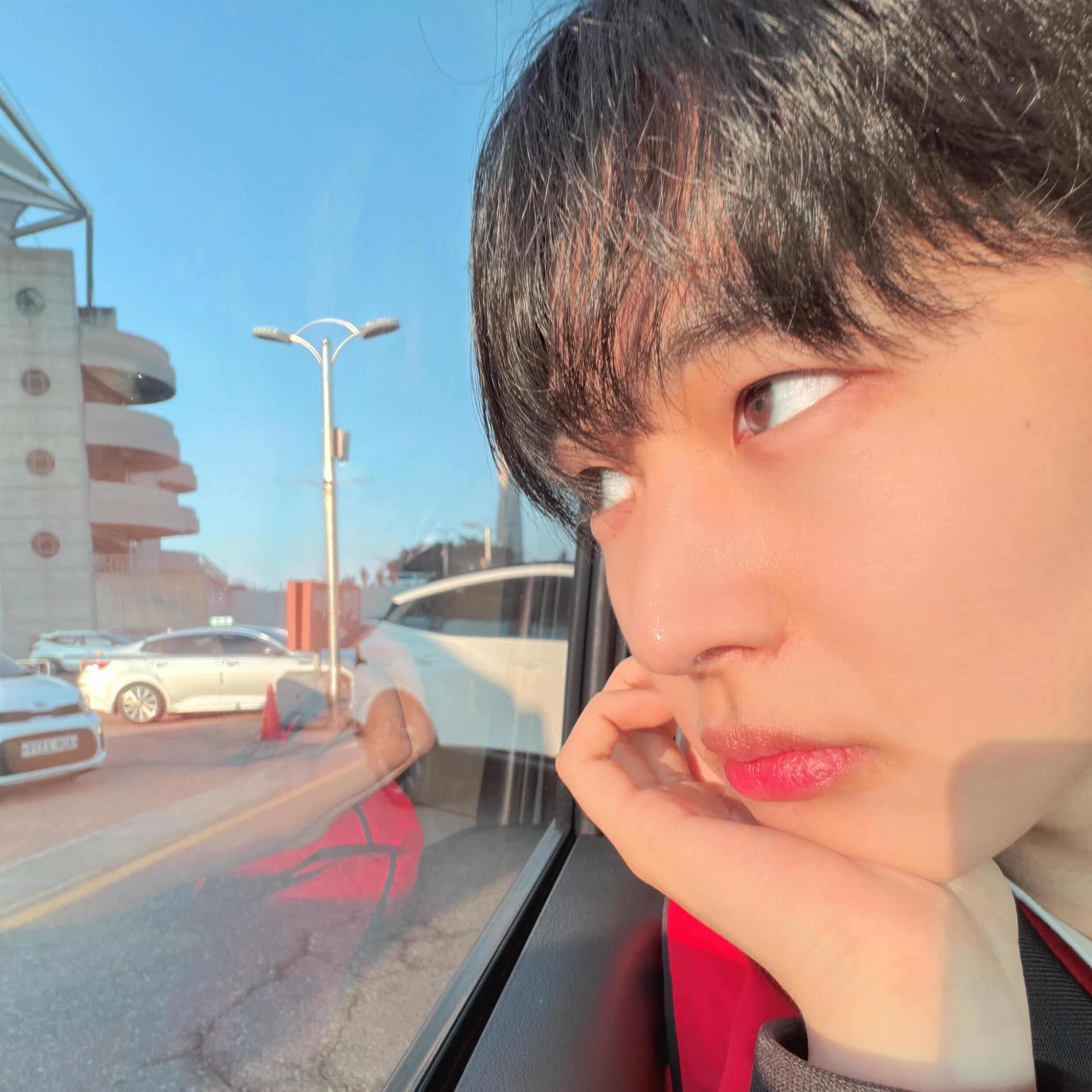 Latest photo of Choi Byungchan