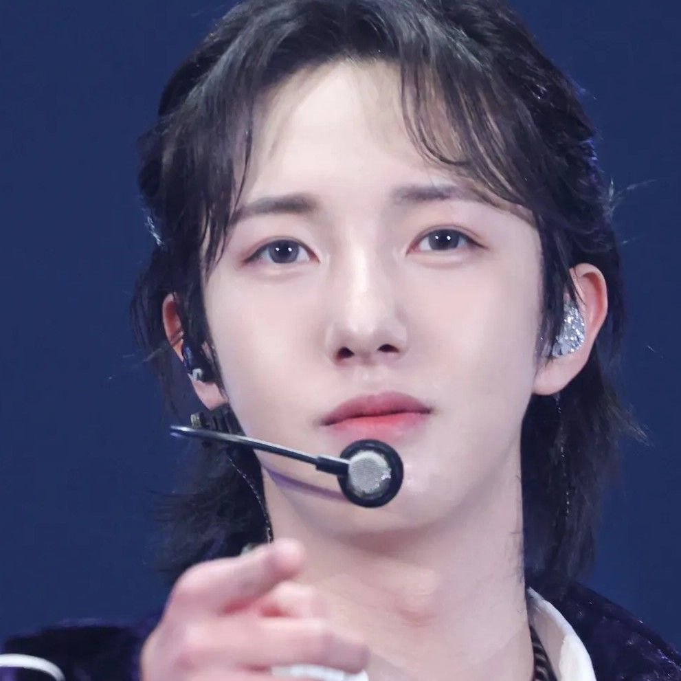 Recent activity shot of Renjun (NCT DREAM)
