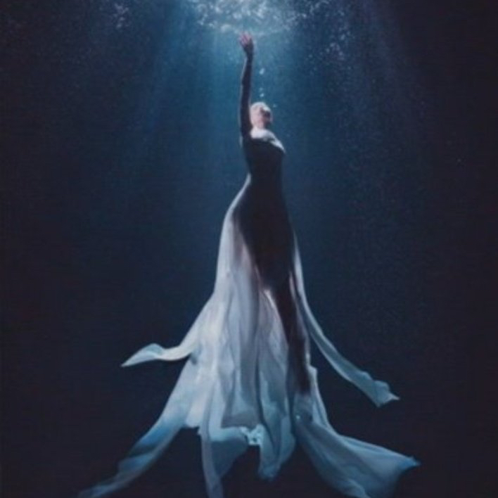 Latest photo of Mina (TWICE)