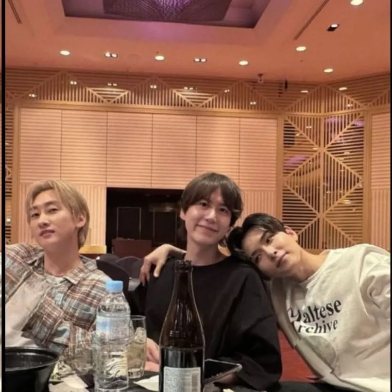 Latest photo of Super Junior