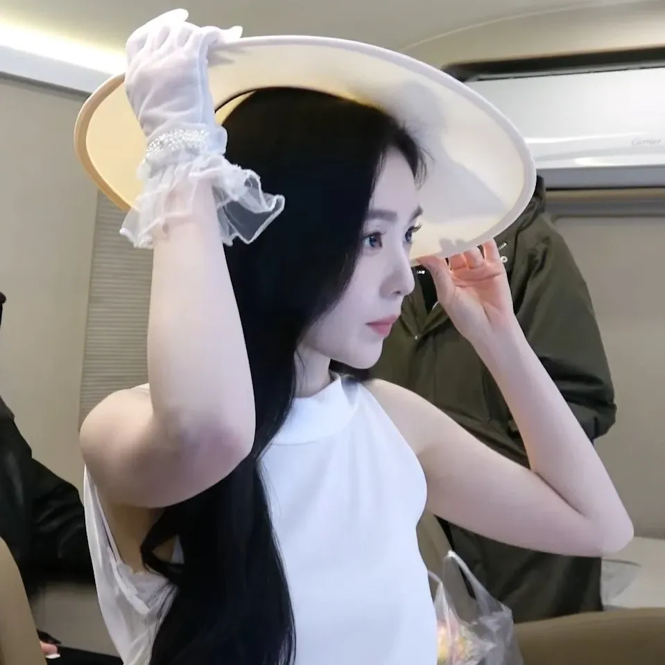Recent activity shot of Irene (Red Velvet)
