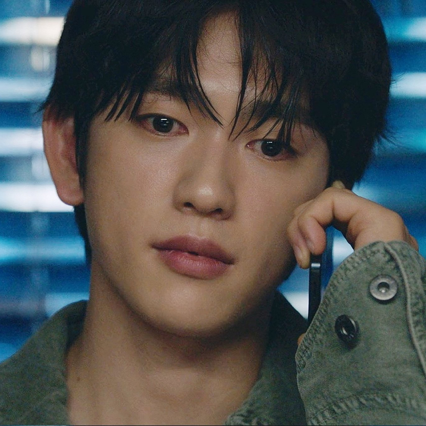 Latest photo of Jinyoung (GOT7)