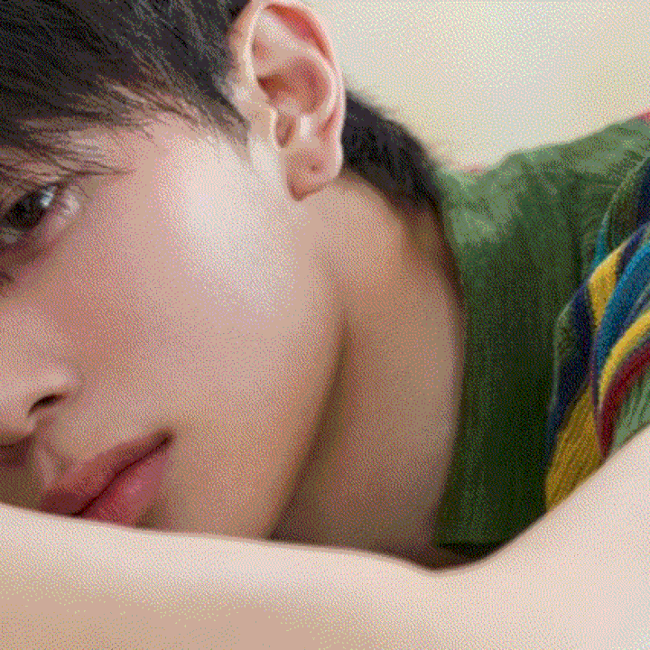 Behind-the-scenes cut of VERIVERY