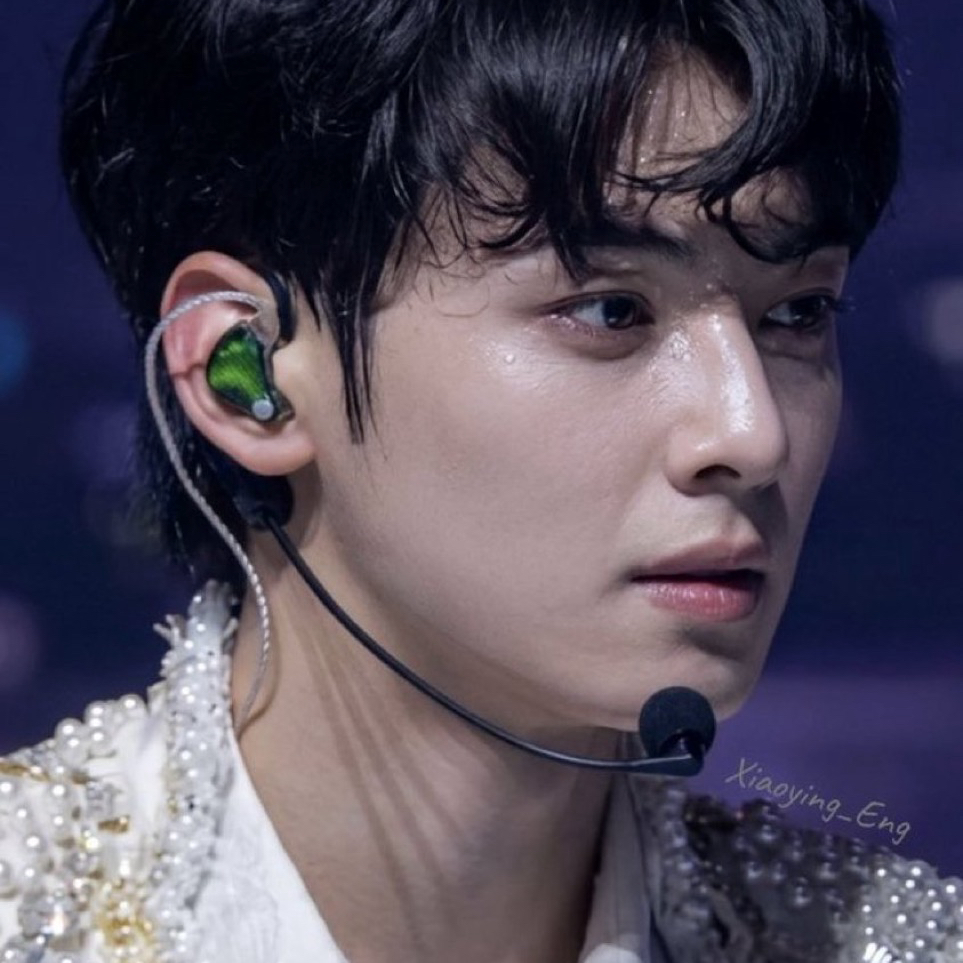Behind-the-scenes cut of Eunwoo (ASTRO)