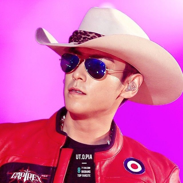 Behind-the-scenes cut of T.O.P