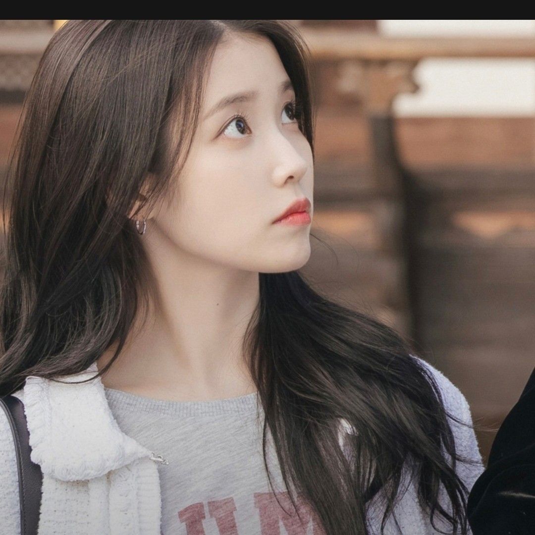 Momen yang diabadikan oleh penggemar IU