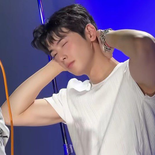 Recent activity shot of Eunwoo (ASTRO)