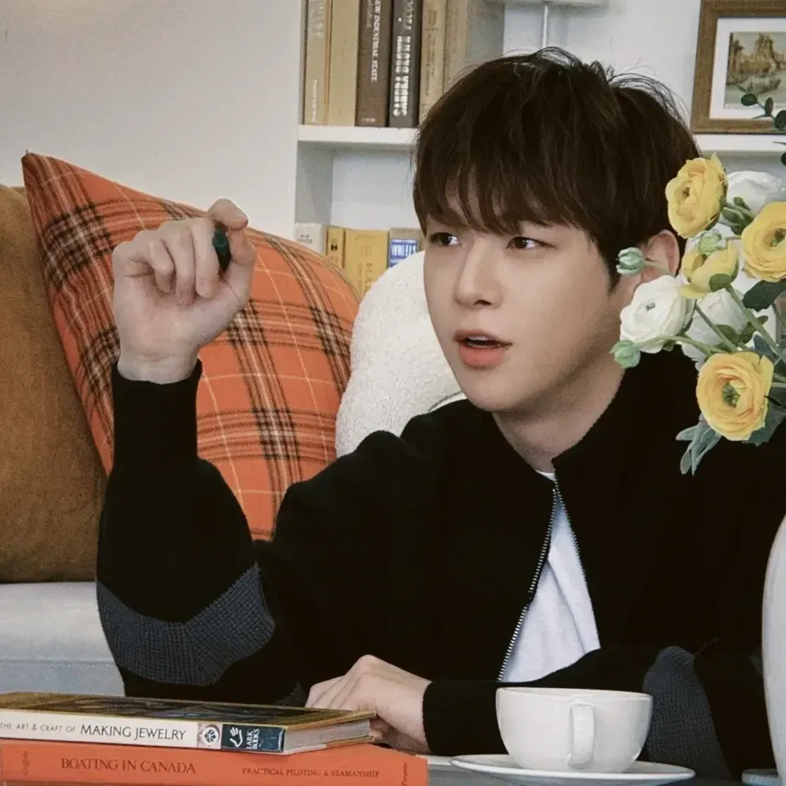 Potret di balik layar Kang Daniel