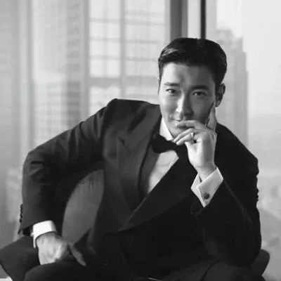 A moment captured by Siwon (Super Junior)'s fan