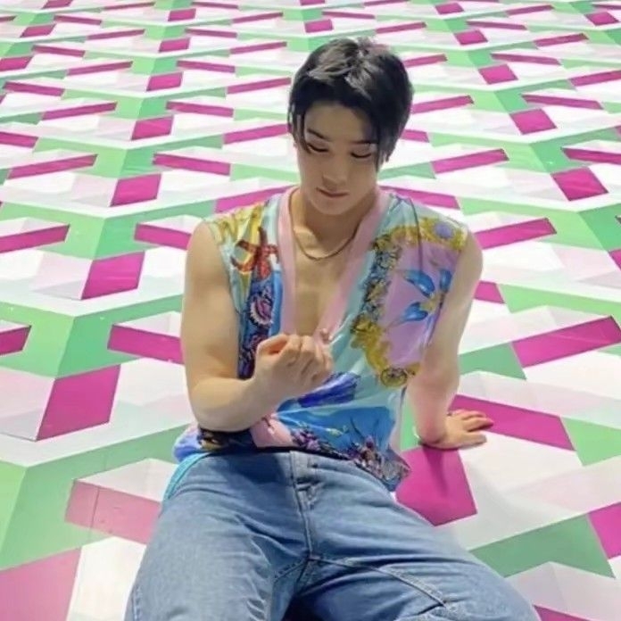 A moment captured by Moonbin (ASTRO)'s fan