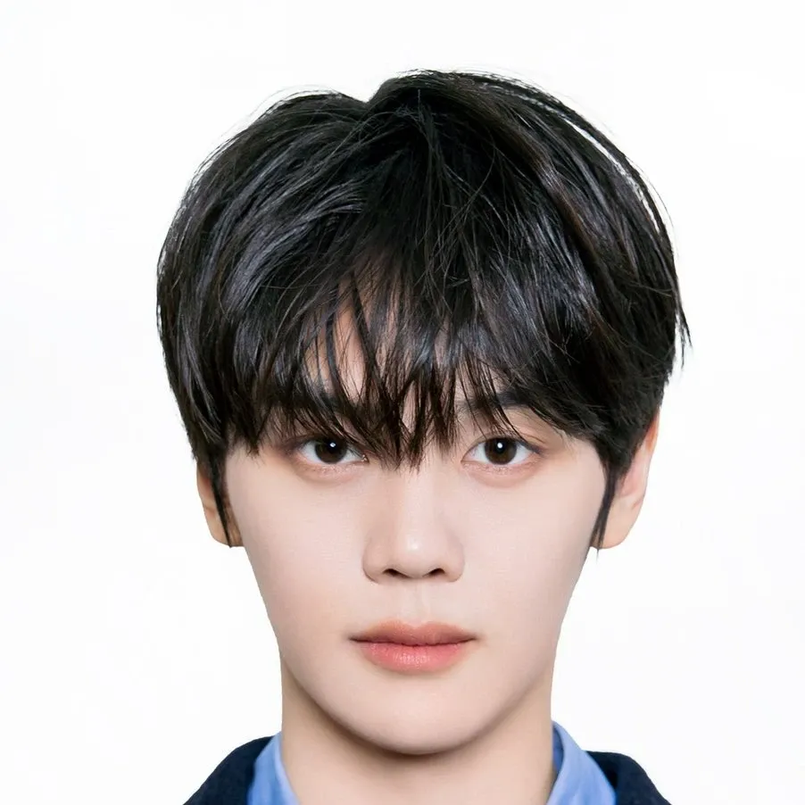 Latest photo of Kim Gyuvin