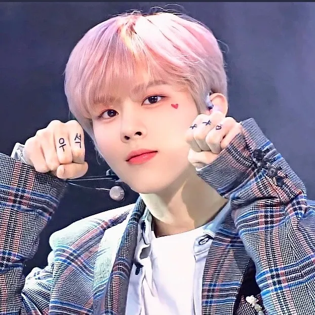 キム・ウソクの舞台裏ショット