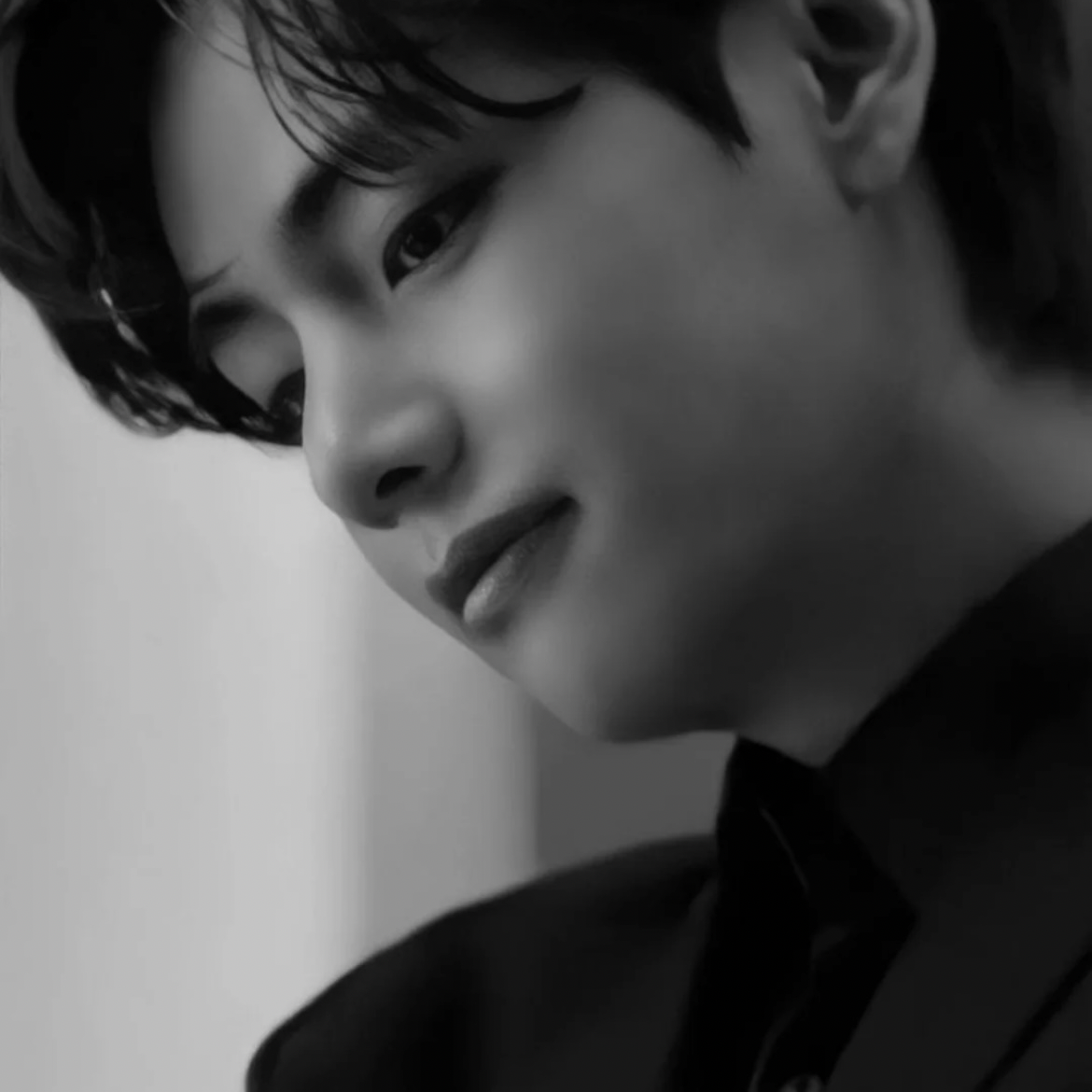 Momen yang diabadikan oleh penggemar V (BTS)