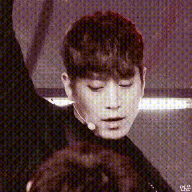 Latest photo of Eric (SHINHWA)