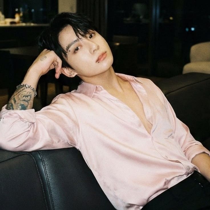 Latest photo of Jungkook (BTS)
