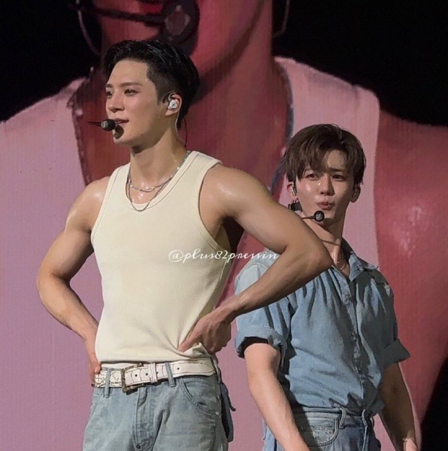 Behind-the-scenes cut of Jeno (NCT DREAM)