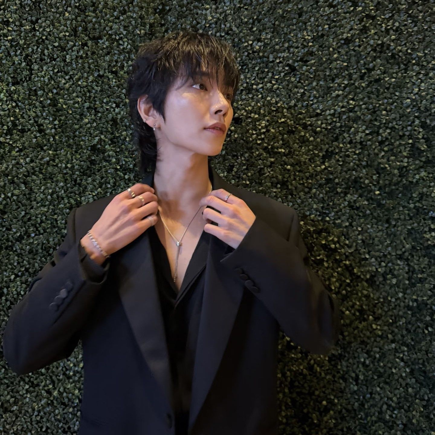 Latest photo of Joshua (SEVENTEEN)