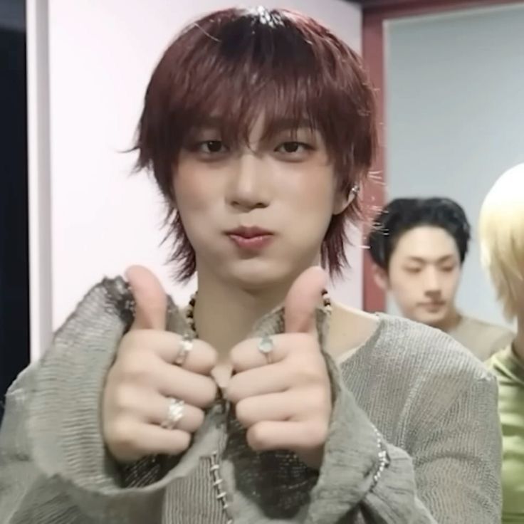 Recent activity shot of THEO (P1Harmony)