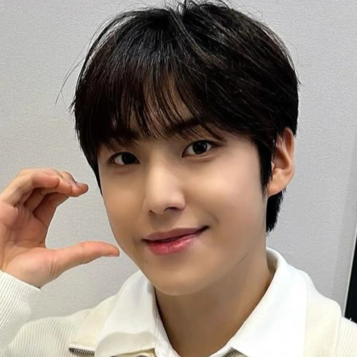 Recent activity shot of Lee Eunsang (YOUNITE)