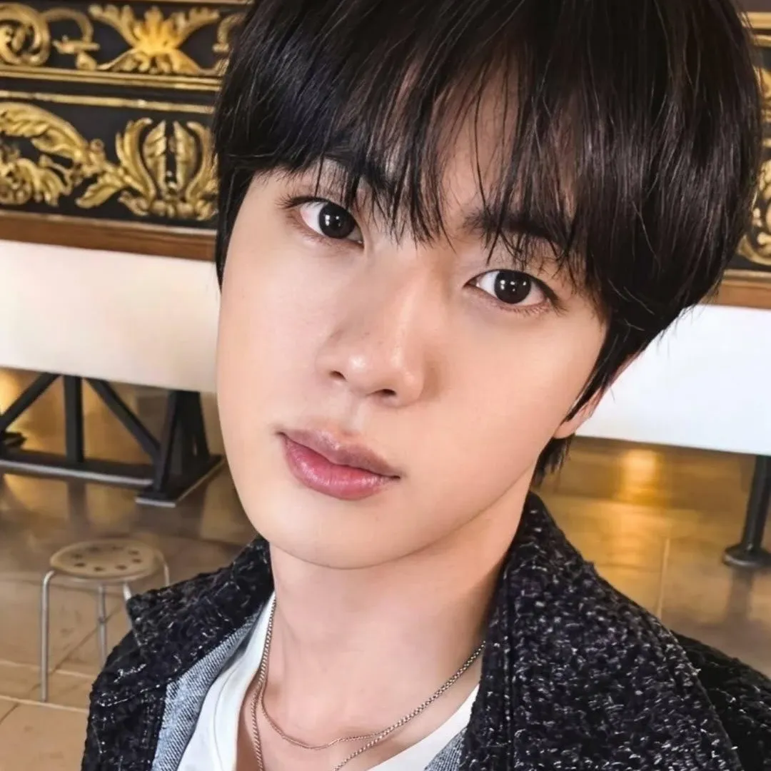 ジン (BTS)の最近の活動写真