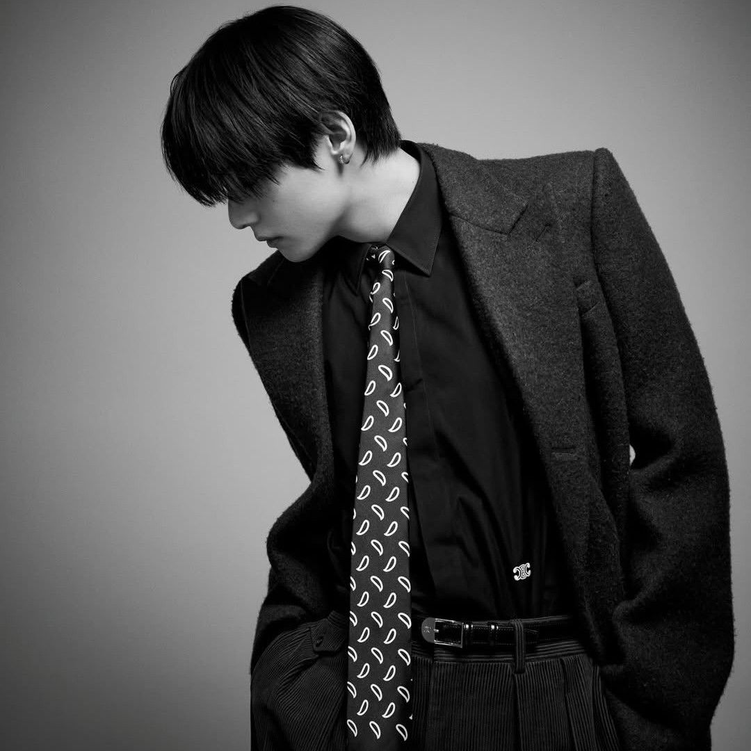 A moment captured by V (BTS)'s fan