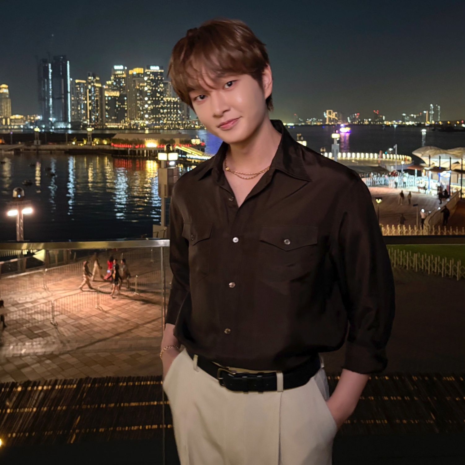 Behind-the-scenes cut of Onew (SHINee)