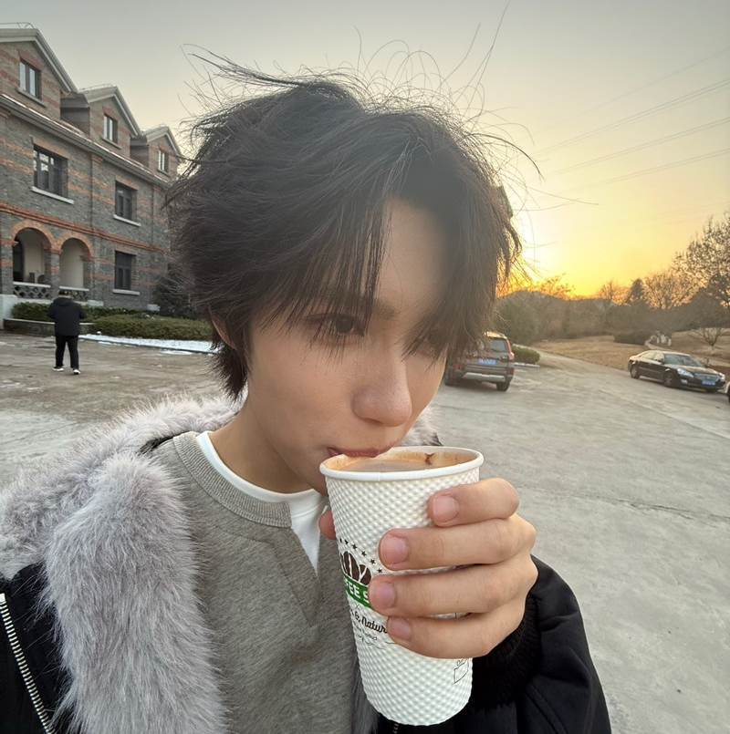 Behind-the-scenes cut of Omar (NexT1DE)