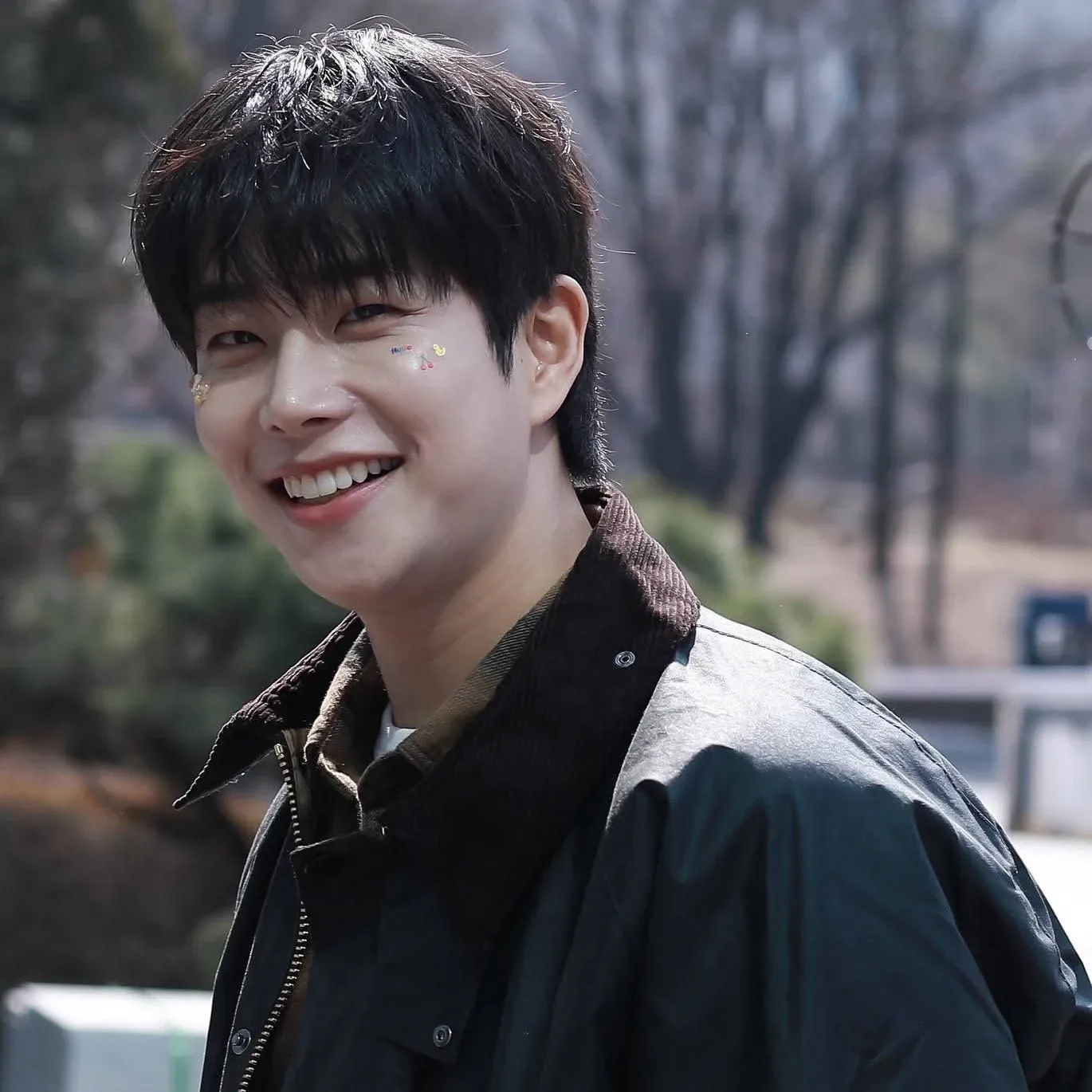 Behind-the-scenes cut of MJ (ASTRO)