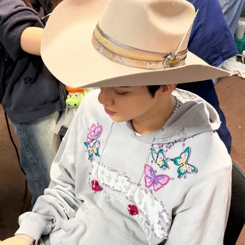 Potret di balik layar Jin (BTS)