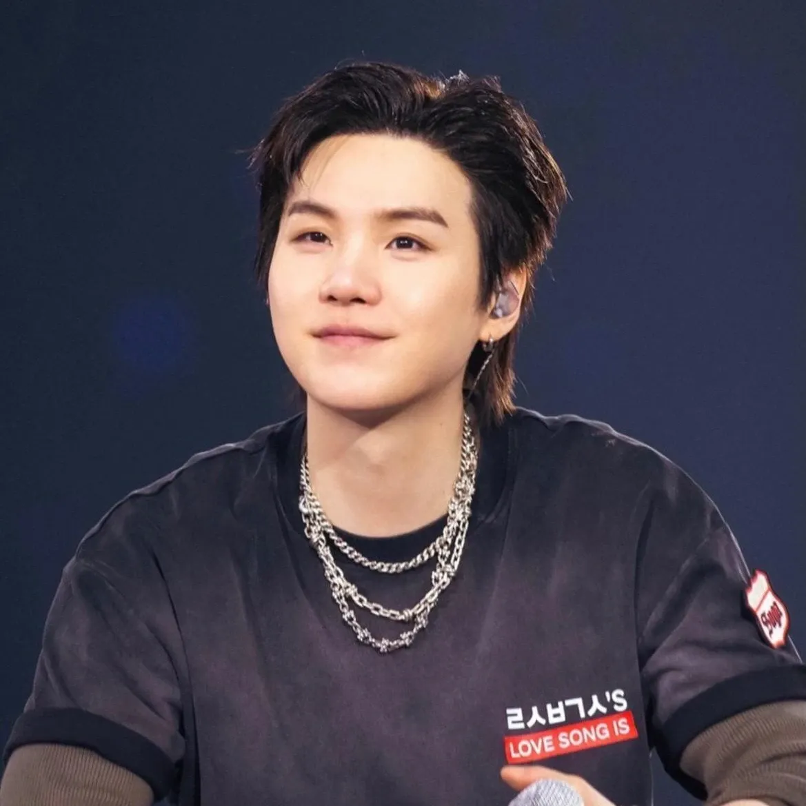 Foto terbaru SUGA (BTS)
