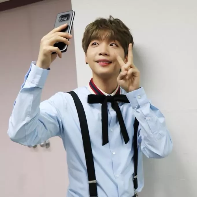 A moment captured by Jeong Sewoon's fan