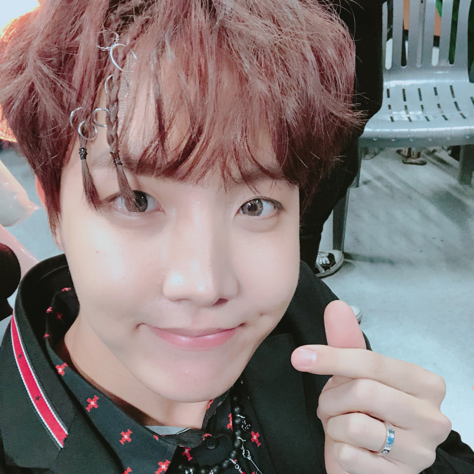 제이홉 (방탄소년단)의 비하인드 컷