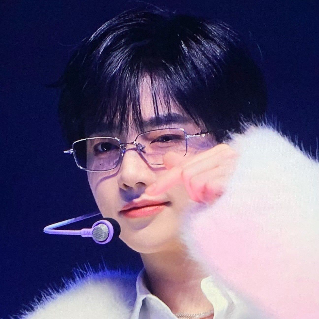 Behind-the-scenes cut of Zhang Hao (ZEROBASEONE)