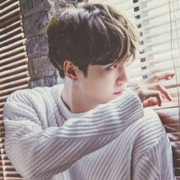 Latest photo of SUGA (BTS)