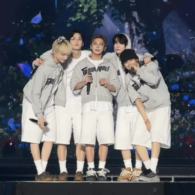 Latest photo of TOMORROW X TOGETHER