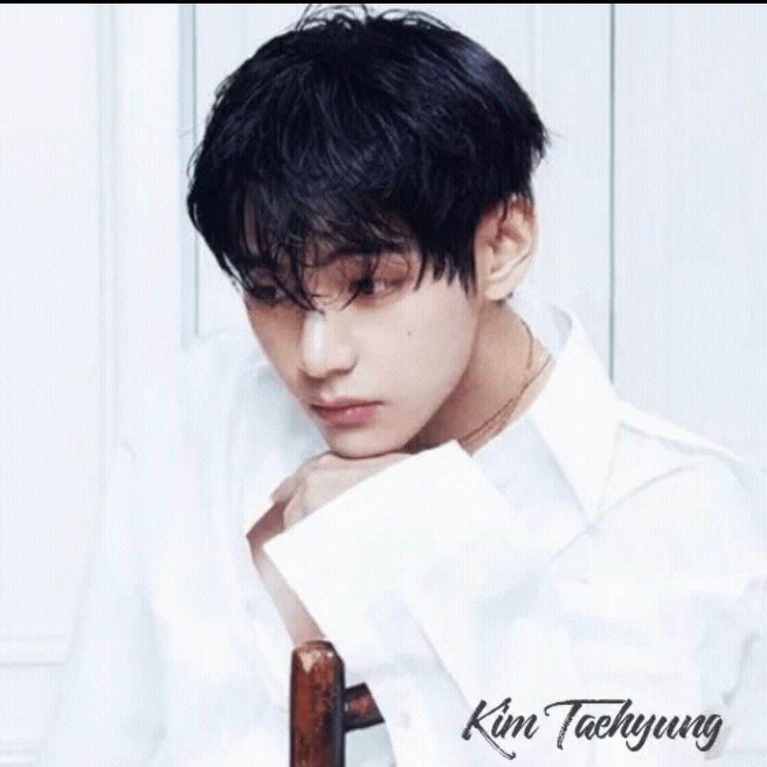 Recent activity shot of V (BTS)