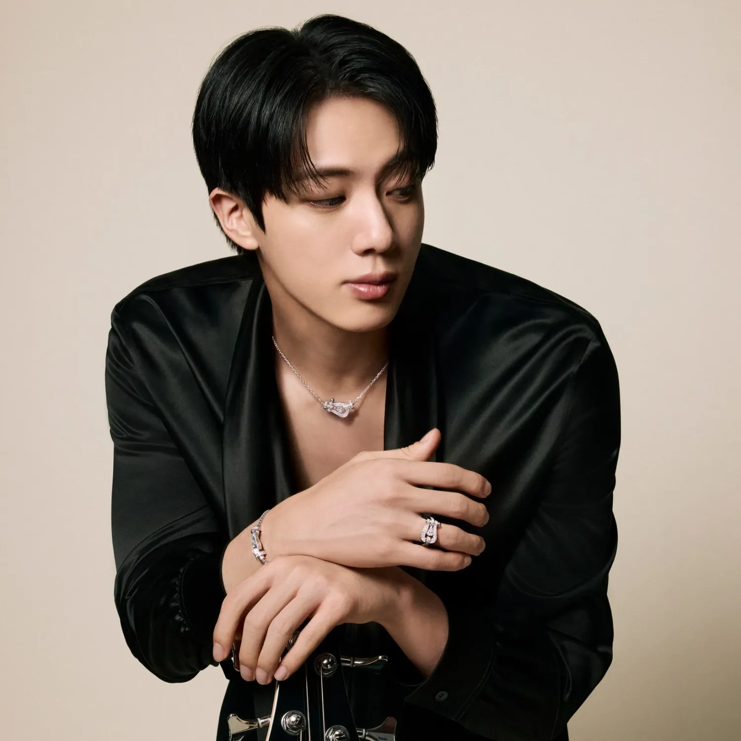 Potret di balik layar Jin (BTS)