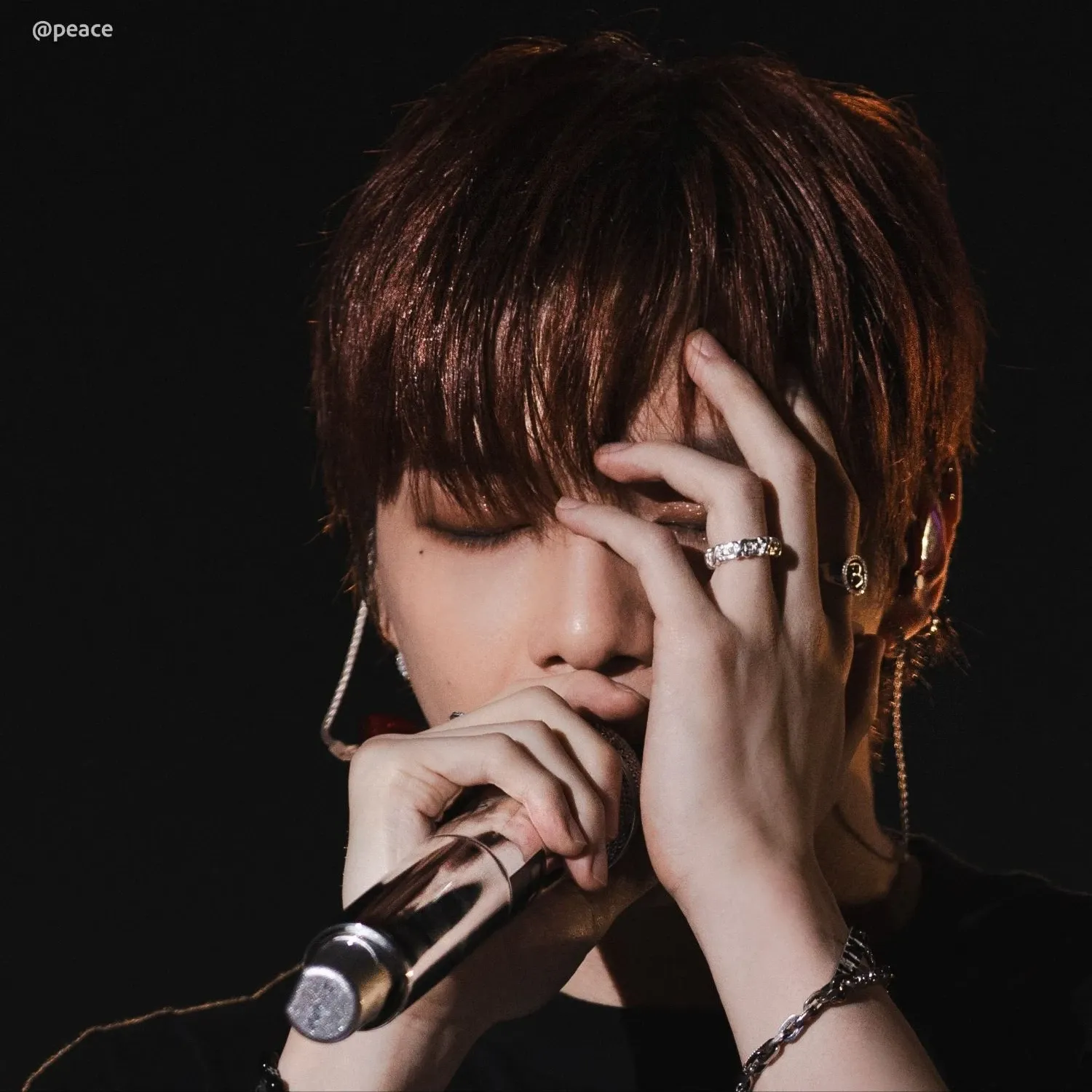 Foto aktivitas terbaru Kang Daniel