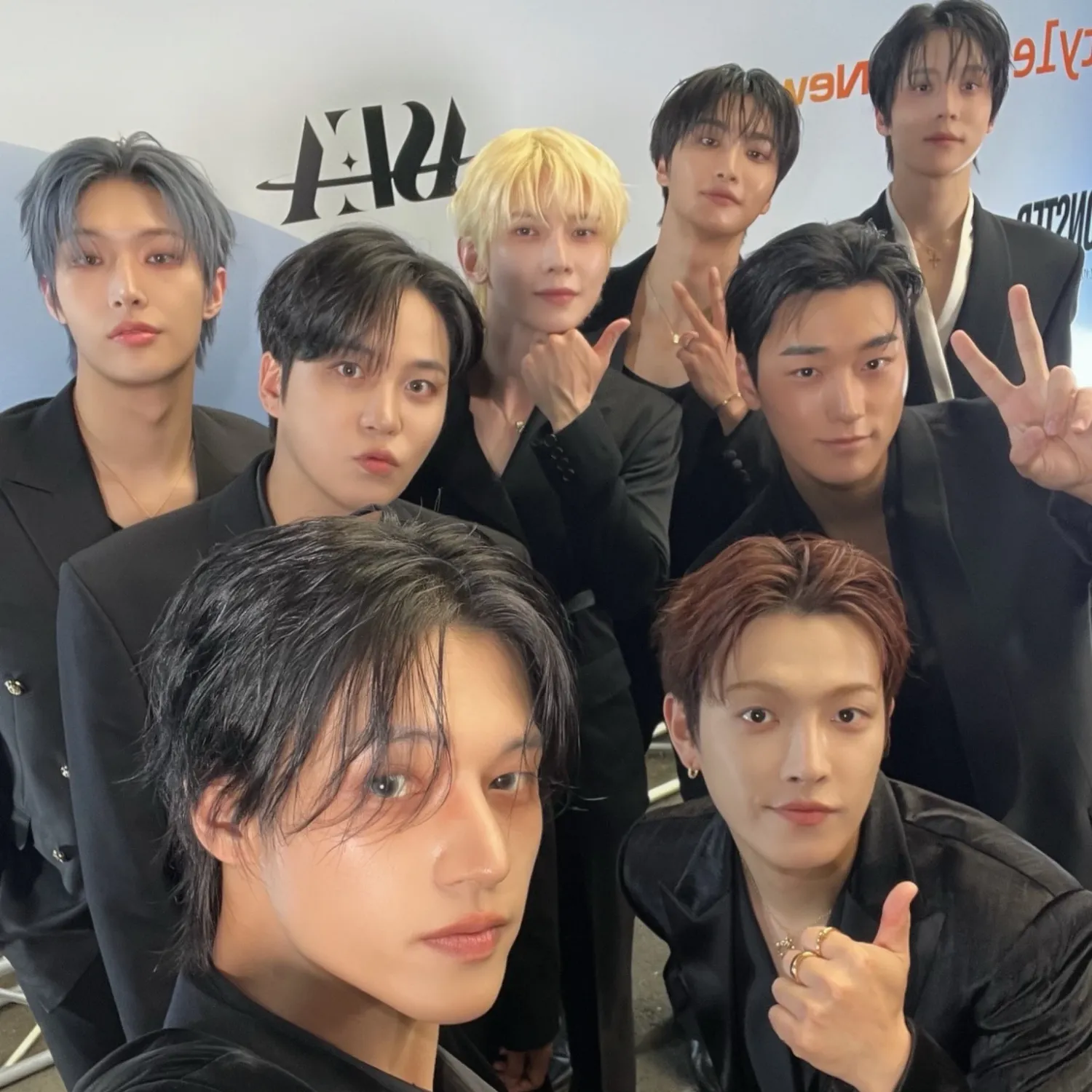 에이티즈 최근 활동샷