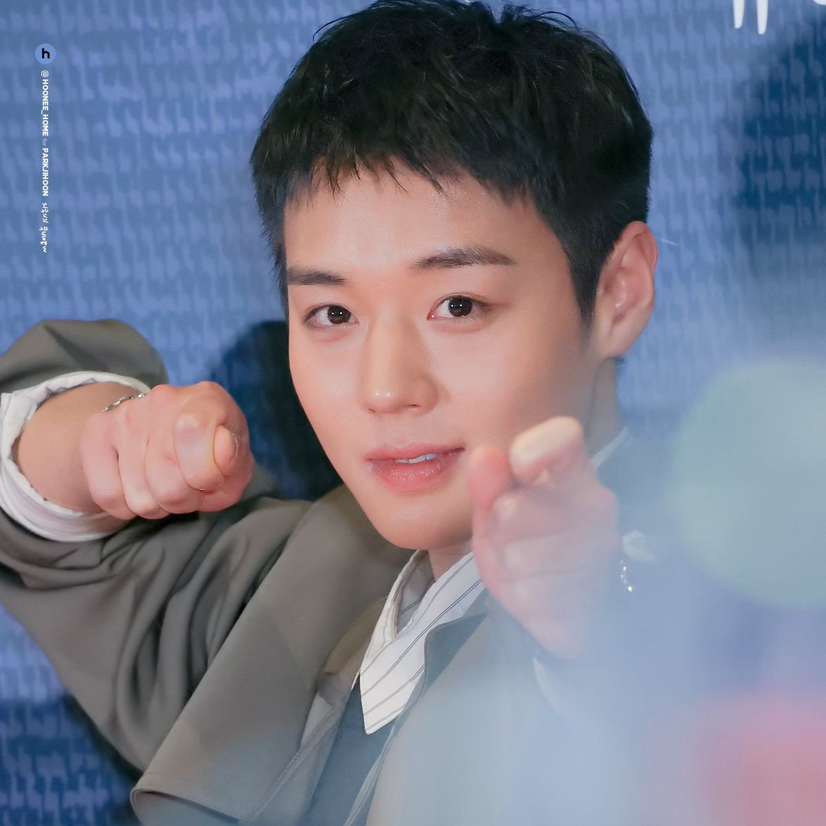 박지훈의 최신 사진