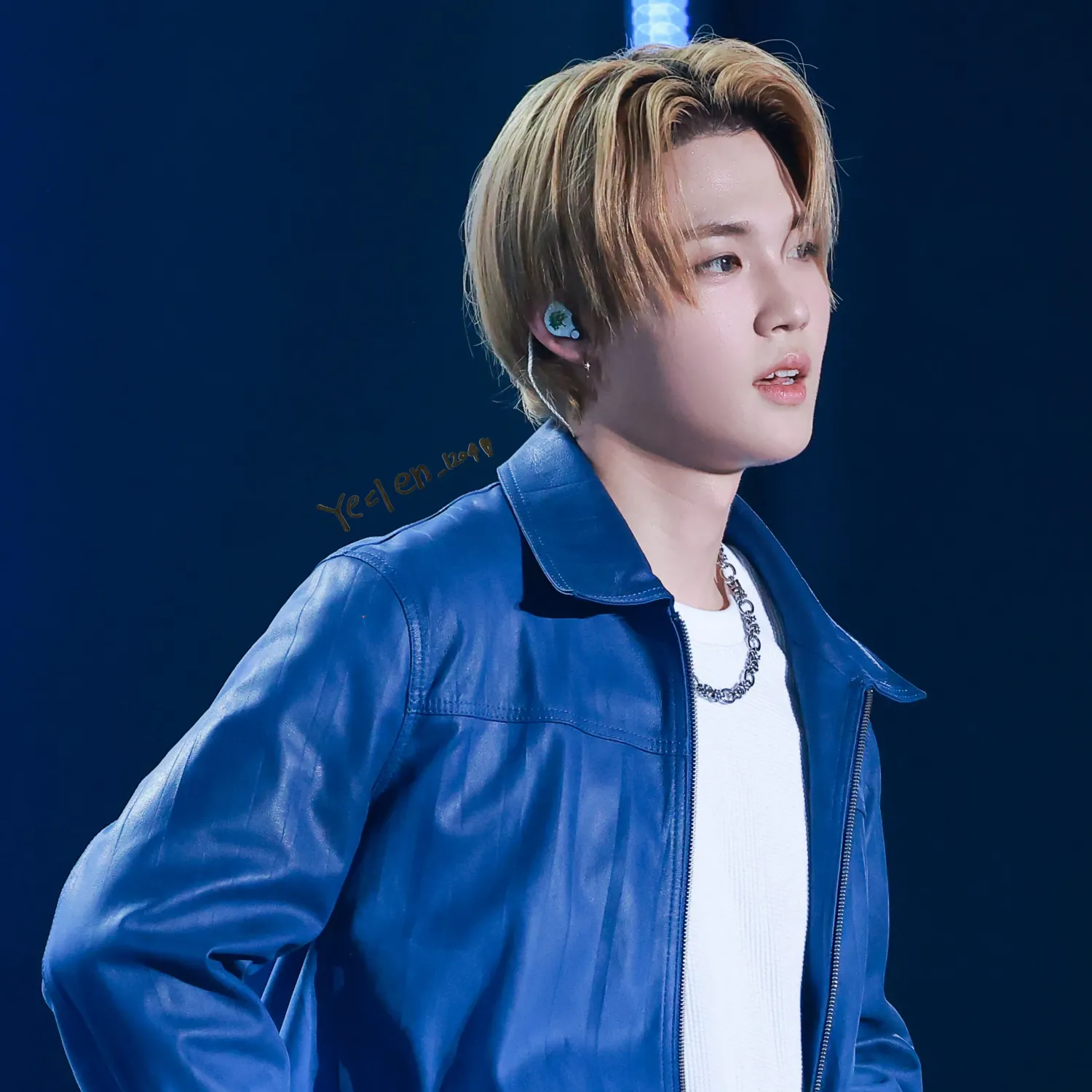 Latest photo of Doyoung (TREASURE)