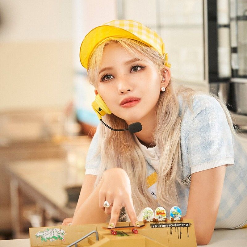 A moment captured by Soyeon (i-dle)'s fan