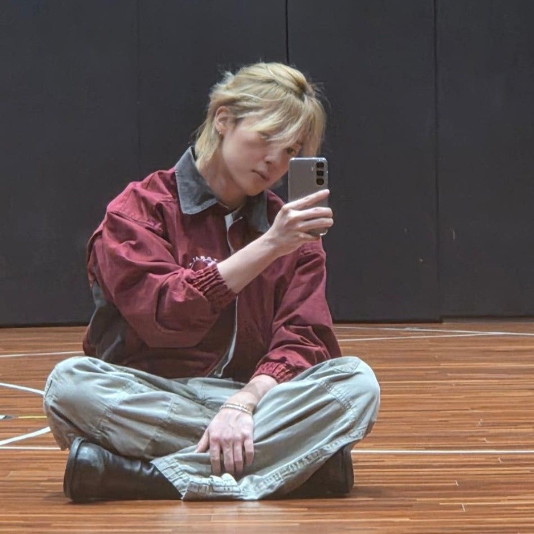 Foto aktivitas terbaru Jimin (BTS)