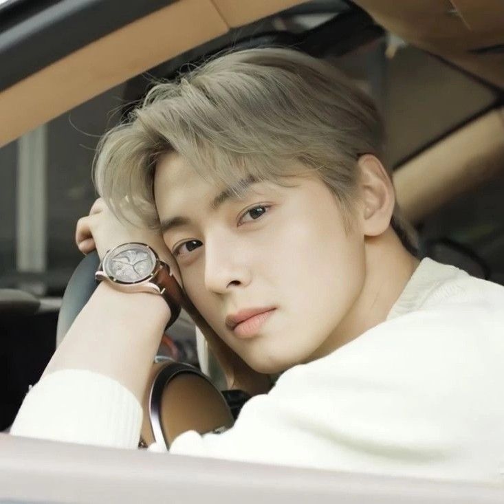 Behind-the-scenes cut of Eunwoo (ASTRO)