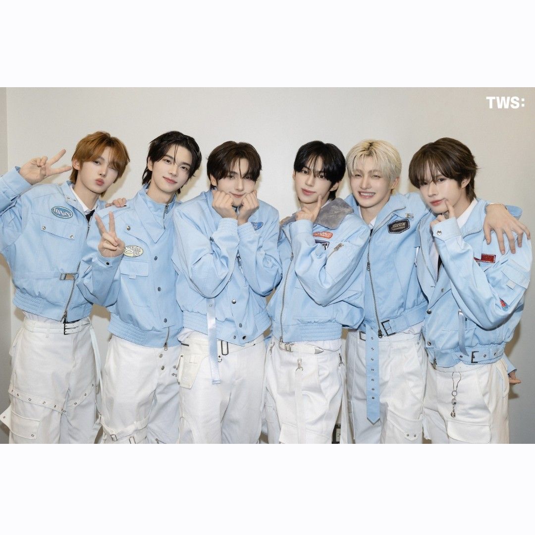 Behind-the-scenes cut of TWS