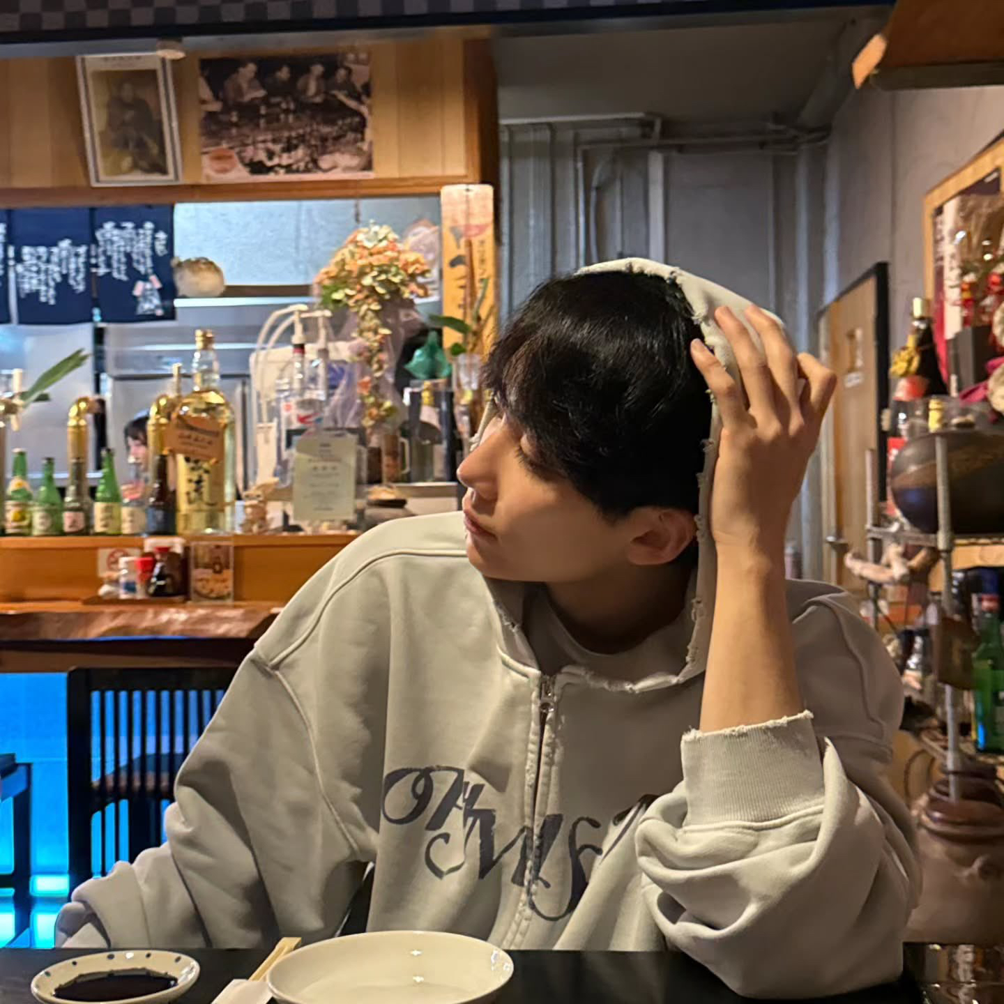 Behind-the-scenes cut of Jeonghan (SEVENTEEN)