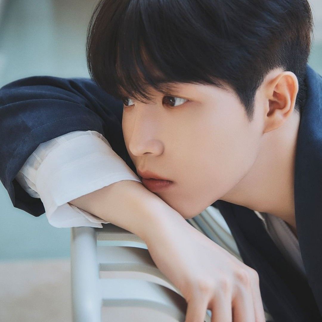 Foto terbaru Kim Jaehwan