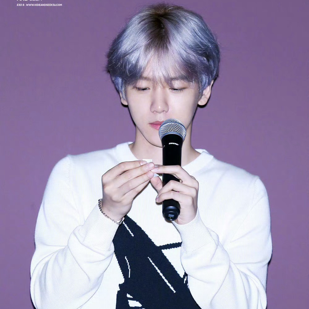 백현 (EXO)의 비하인드 컷