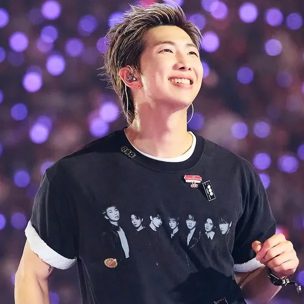 RM (BTS)の最近の活動写真